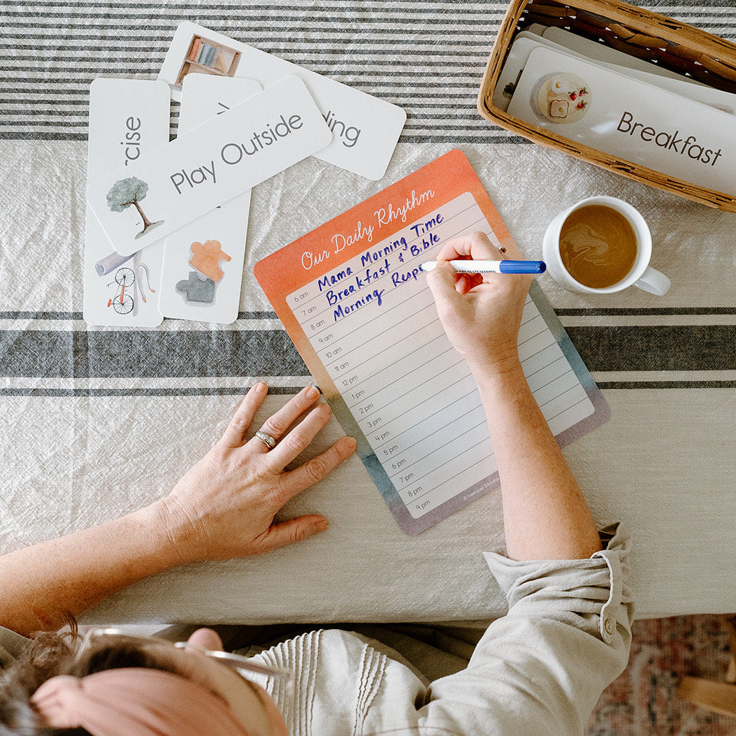 Creating a Daily Preschool Schedule [Quiz and Schedule PDF]